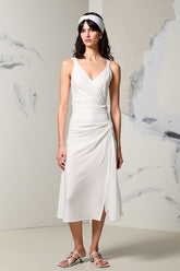 Elfenbein Gästekleid mit Rüschen und V-Ausschnitt und Schlitz